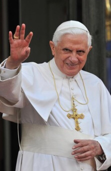Maria Ratzinger's brother, Pope Benedict.